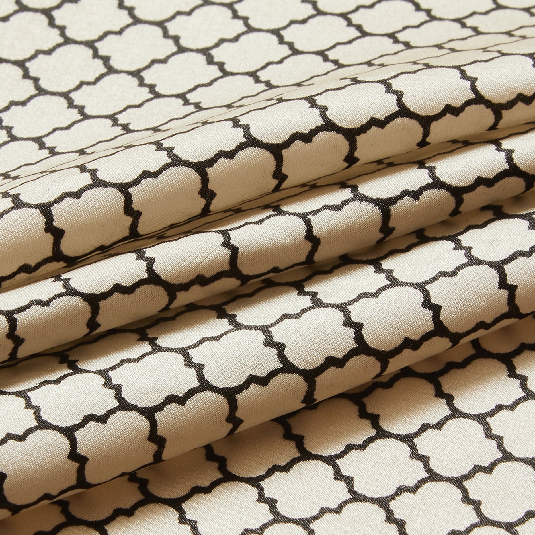 Silk Lattice Pocket Square